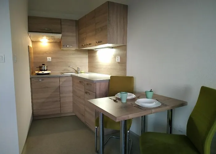 Hostel Ubytovaci Zarizeni Koleje Pedagog